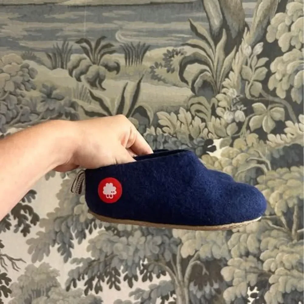 Baabuk 28 Youth Wool Slippers